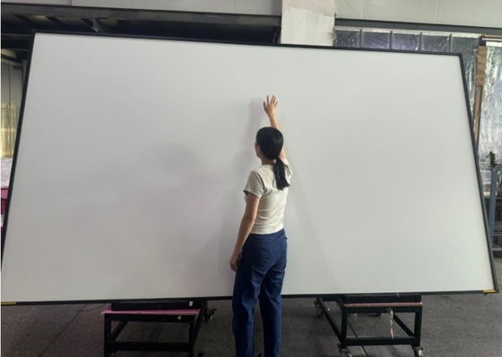 Facilitates User Choices Interactive Digital Whiteboard with Strong System Compatibility and Beautiful Appearance Design
